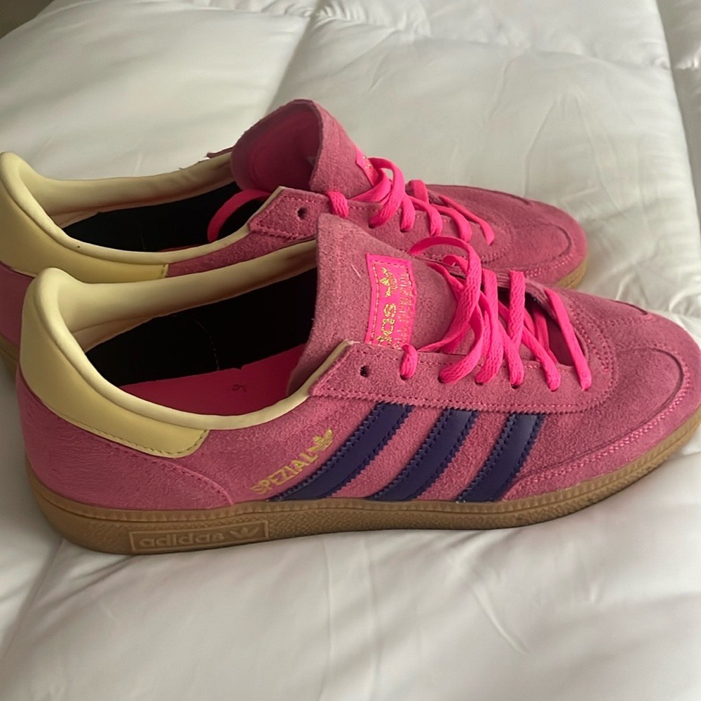 NEW Adidas Spezial